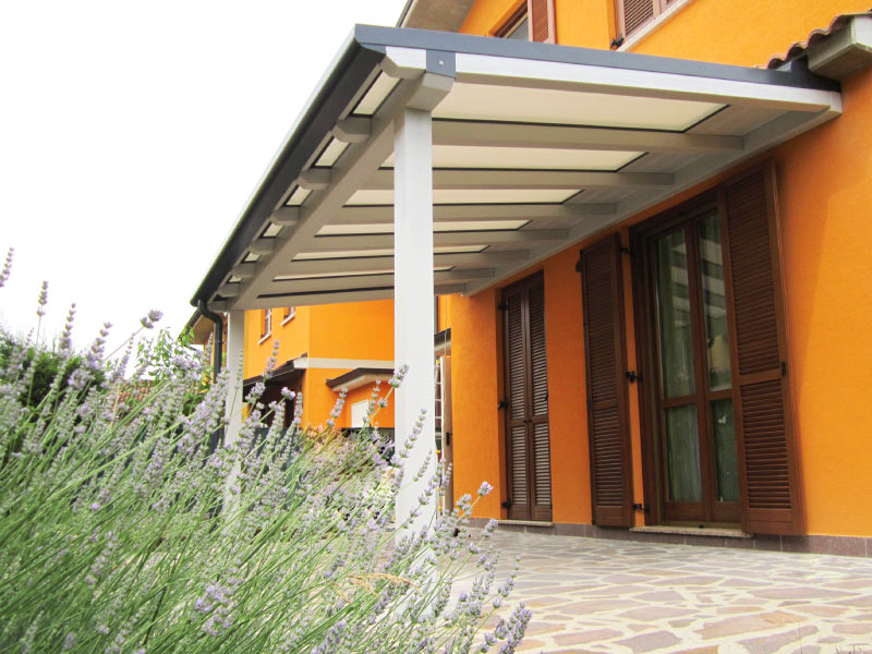 Rossini Legnostrutture - Copertura Roller in legno con tenda mobile